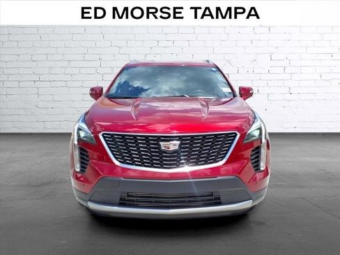 Certified 2022 Cadillac XT4 Premium Luxury w/ Enhanced Visibility Package FWD image 6