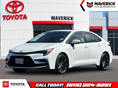 Used 2025 Toyota Corolla SE w/ SE Premium Package