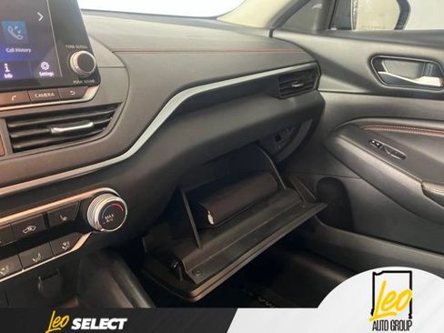 Used 2021 Nissan Altima 2.5 SR w/ SR Premium Package AWD/4WD image 25