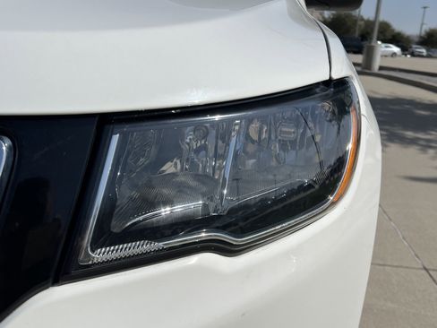 Used 2018 Jeep Compass Sport w/ Tech Group image 6