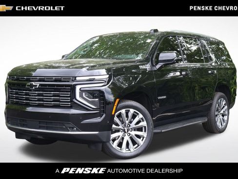 Used 2025 Chevrolet Tahoe High Country w/ Sun And Tow Package AWD/4WD image 1