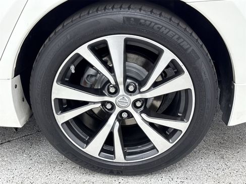 Used 2017 Nissan Maxima 3.5 S image 46