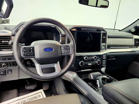 Used 2025 Ford F150 Lariat w/ Equipment Group 501A Mid AWD/4WD image 12