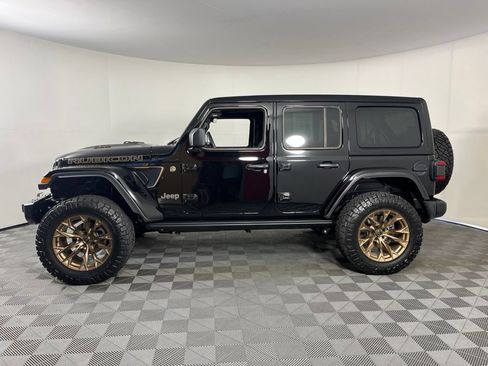 Used 2025 Jeep Wrangler Unlimited Rubicon 392 AWD/4WD image 12