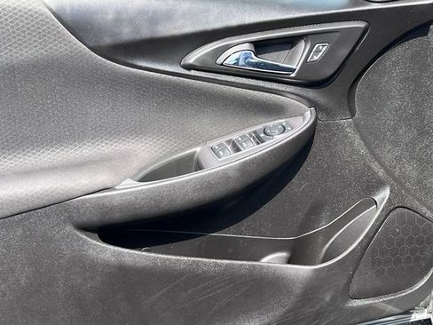 Used 2024 Chevrolet Malibu LT FWD image 13