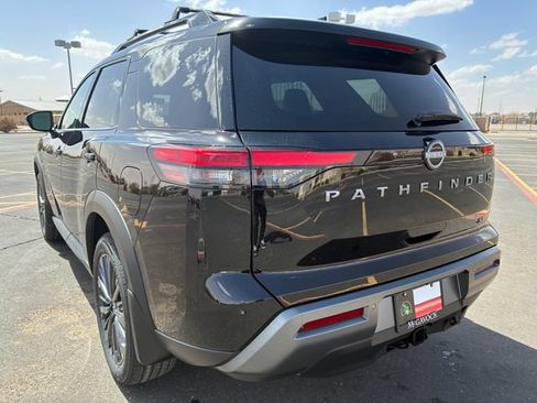 New 2026 Nissan Pathfinder SL w/ SL Premium Package FWD image 4