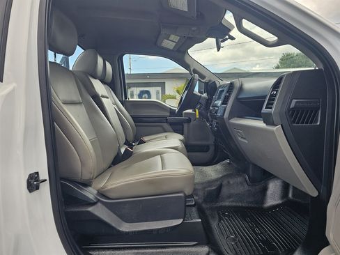 Used 2022 Ford F250 XL w/ Power Equipment Group RWD image 16