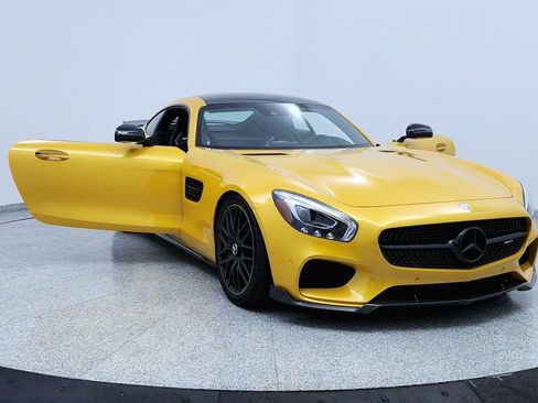 Used 2016 Mercedes-Benz AMG GT S w/ Exclusive Interior Package image 12