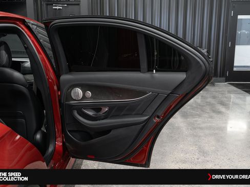 Used 2023 Mercedes-Benz E 63 AMG S image 24