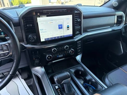 Used 2021 Ford F150 Platinum w/ FX4 Off-Road Package AWD/4WD image 32