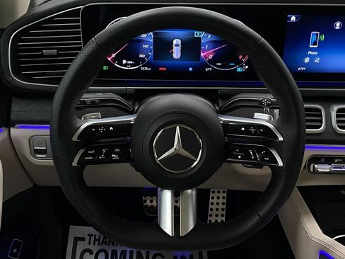 Certified 2026 Mercedes-Benz GLS 450 4MATIC image 17