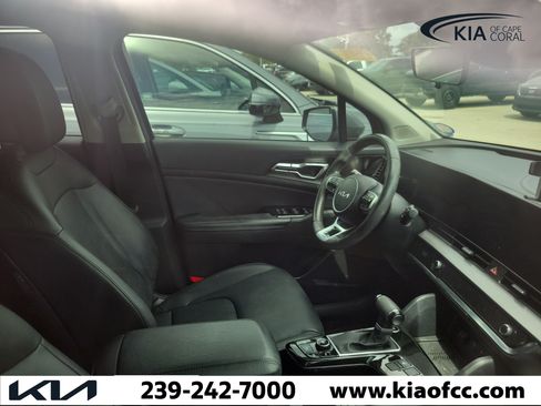 Used 2023 Kia Sportage EX FWD image 10