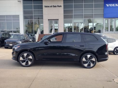 New 2025 Volvo EX90 Plus image 7