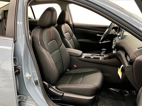 New 2025 Nissan Sentra SR w/ SR Premium Package image 35