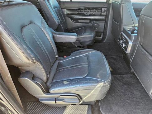 Used 2018 Ford Expedition Max Platinum image 22