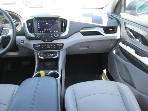 Used 2023 GMC Terrain SLT FWD image 14