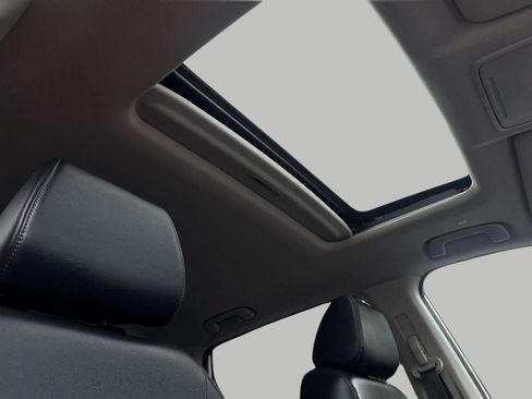Used 2024 Honda CR-V EX-L image 19