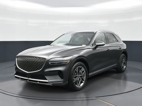 Certified 2024 Genesis GV70 2.5T w/ Select Package AWD/4WD image 1