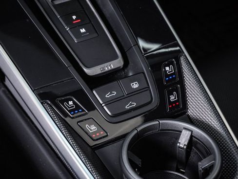 Certified 2025 Porsche 911 Turbo S AWD/4WD image 32