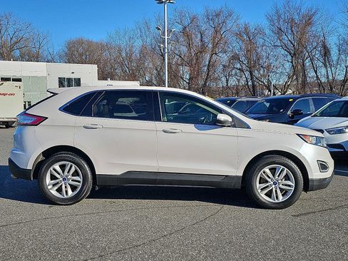Used 2018 Ford Edge SEL w/ Equipment Group 201A image 7