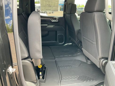 New 2026 Chevrolet Silverado 1500 LT w/ Z71 Off-Road Package AWD/4WD image 24