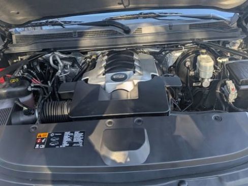 Used 2015 Cadillac Escalade Premium image 43