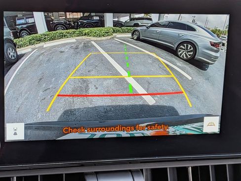 Used 2025 Toyota RAV4 XLE image 15