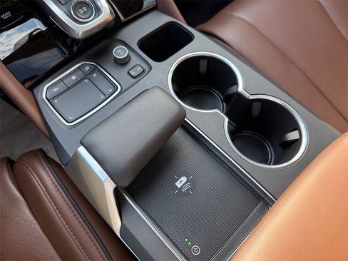 Used 2023 Acura MDX Advance image 25