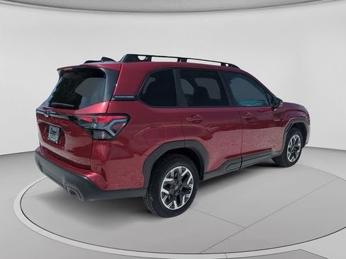Used 2026 Subaru Forester Premium AWD/4WD image 5