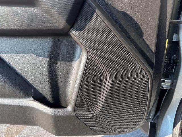 Used 2025 Chevrolet Colorado LT w/ Advanced Trailering Package AWD/4WD image 12