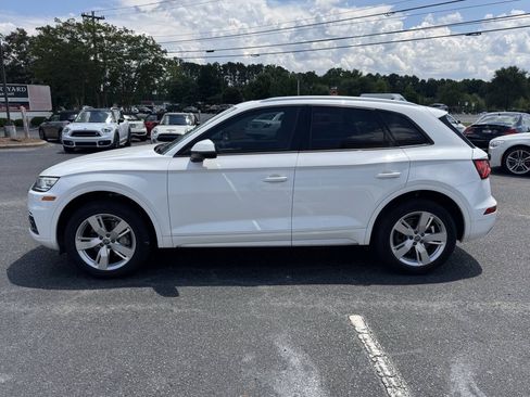 Used 2018 Audi Q5 2.0T Premium AWD/4WD image 4