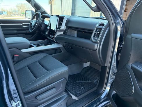 New 2026 RAM 1500 Big Horn AWD/4WD image 17