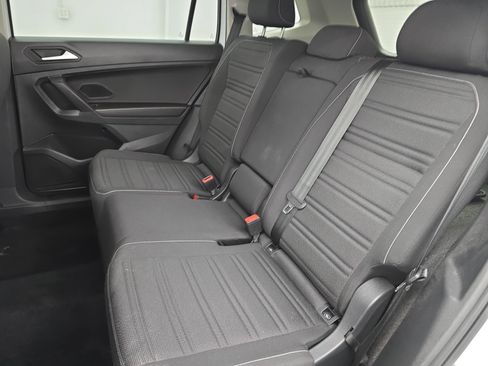 Certified 2022 Volkswagen Tiguan S image 13