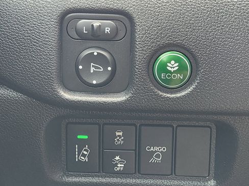 Certified 2025 Honda Ridgeline Sport image 23