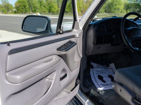 Used 1996 Ford F350 4x4 Crew Cab image 21