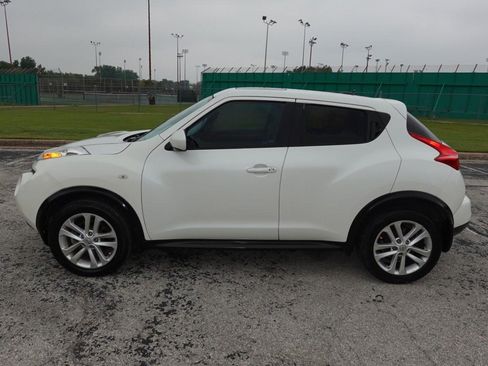 Used 2014 Nissan Juke SL FWD image 4