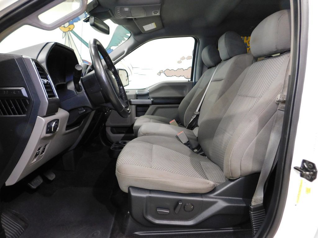 Used 2019 Ford F150 XLT w/ Equipment Group 302A Luxury AWD/4WD image 29