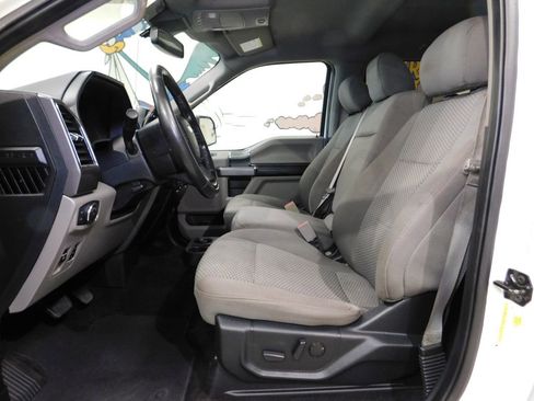 Used 2019 Ford F150 XLT w/ Equipment Group 302A Luxury AWD/4WD image 29