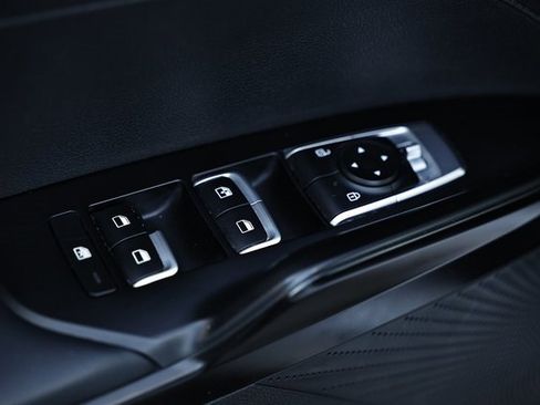 Used 2024 Kia K5 LXS image 17