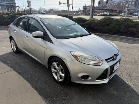 Used 2013 Ford Focus SE image 3