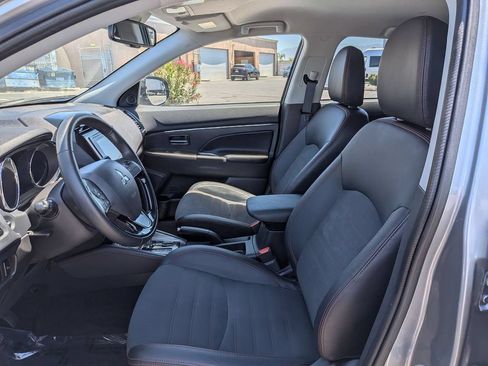Used 2025 Mitsubishi Outlander Sport SE AWD/4WD image 15
