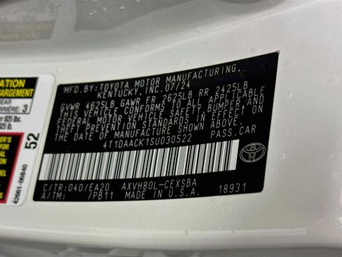 Used 2025 Toyota Camry SE w/ Convenience Package FWD image 40