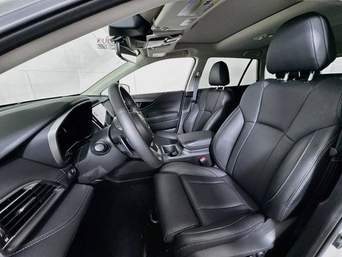Used 2025 Subaru Outback Limited AWD/4WD image 22