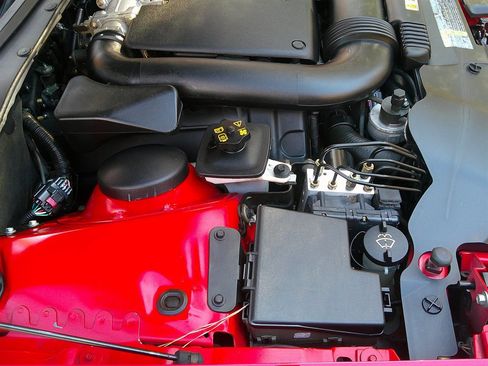 Used 2002 Ford Thunderbird image 34