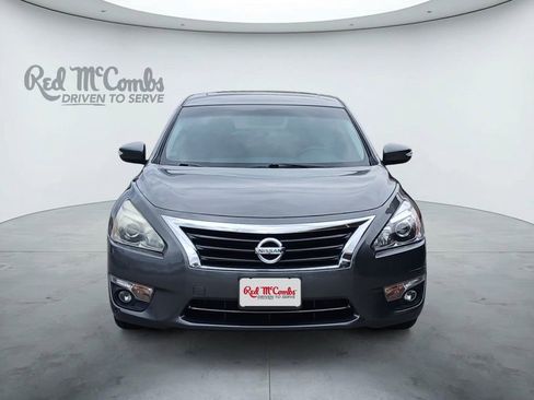 Used 2015 Nissan Altima 2.5 SL w/ Technology Package FWD image 13