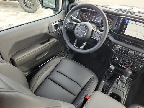 New 2026 Jeep Gladiator Sport AWD/4WD image 15