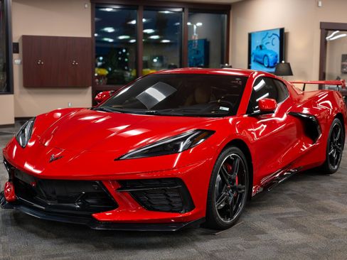 Used 2023 Chevrolet Corvette Stingray Preferred Cpe w/ 2LT image 13