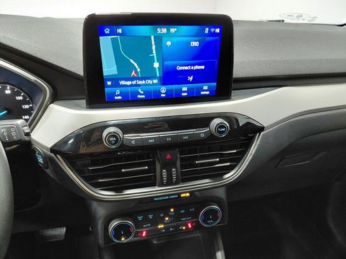 Certified 2022 Ford Escape SEL image 27