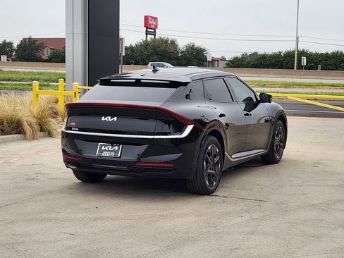 New 2025 Kia EV6 Wind image 3