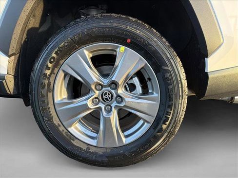 New 2025 Toyota RAV4 XLE image 9